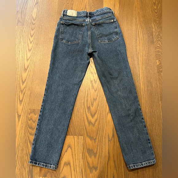 Everlane The Original Cheeky Jean - Picture 4 of 11